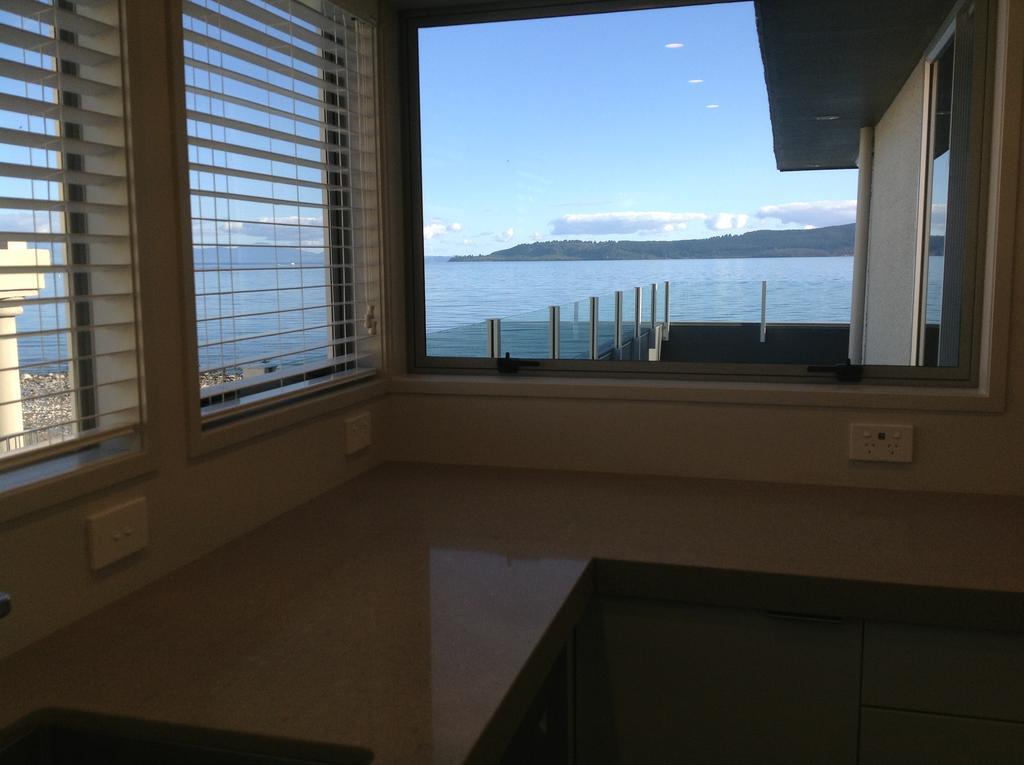 The Cove- On The Lake Lac Lac Taupo Extérieur photo