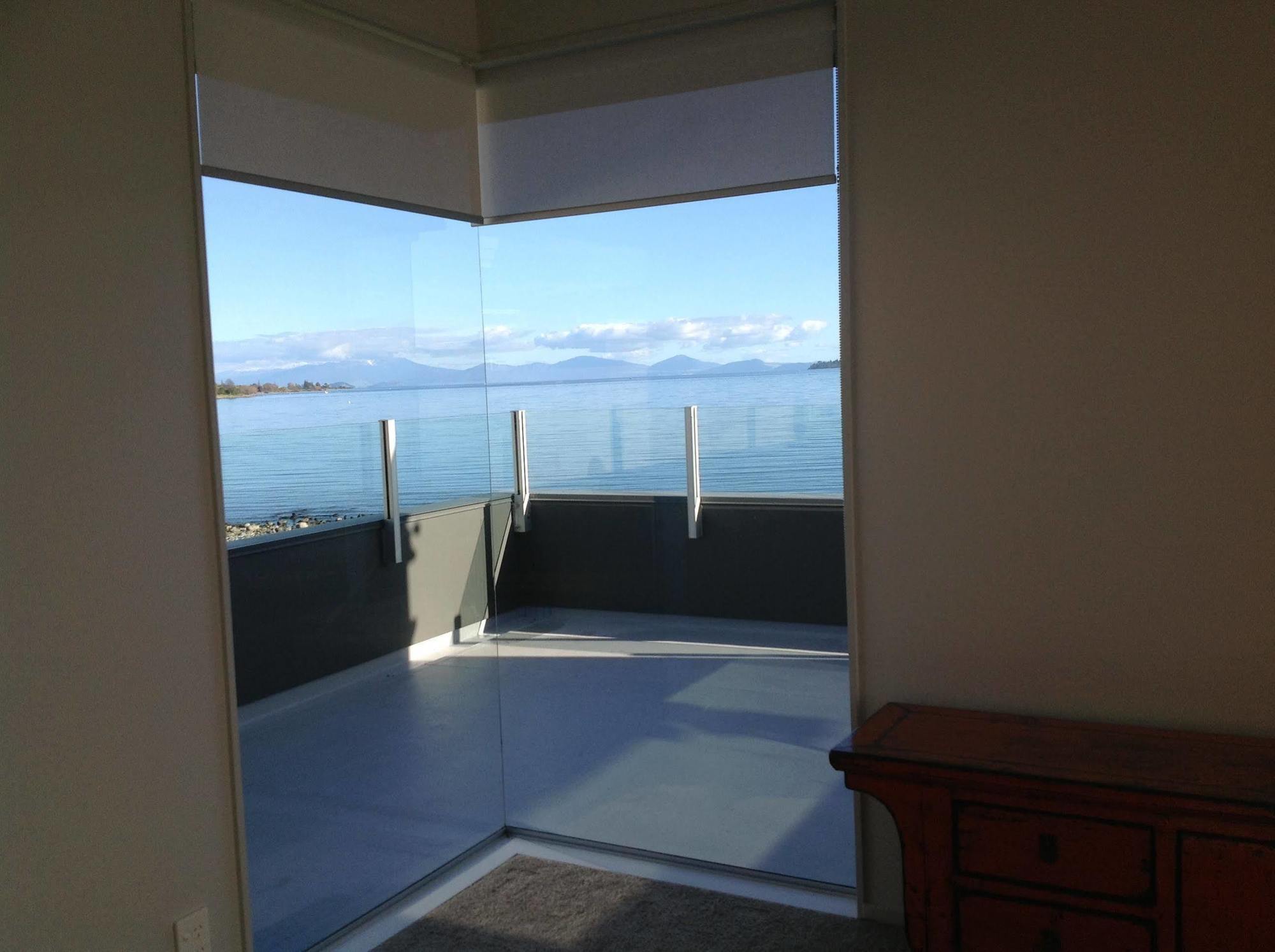 The Cove- On The Lake Lac Lac Taupo Extérieur photo